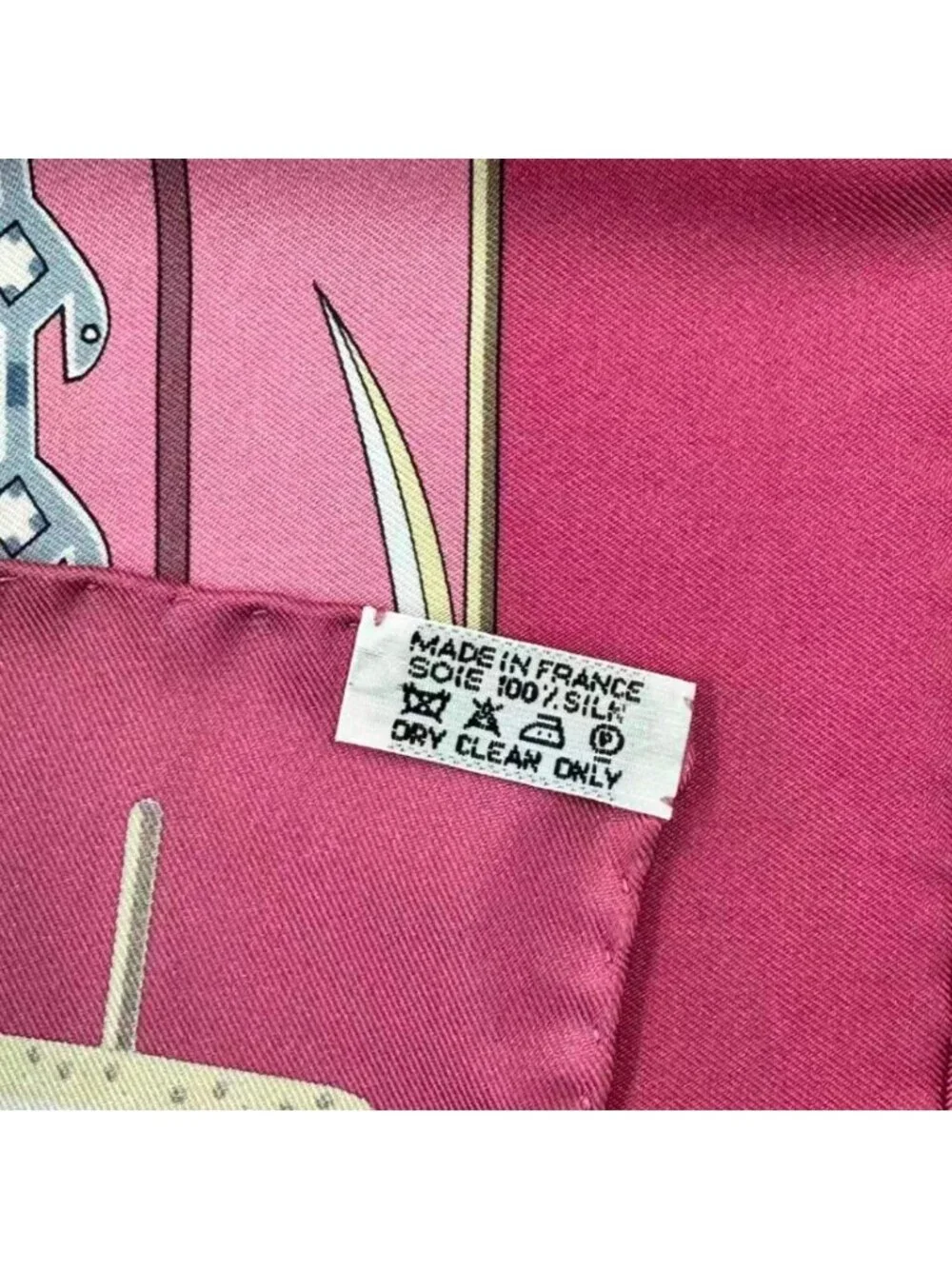 Hermes Scarf Silk Carre 90 Libres Comme L'air the Sky Is Pink